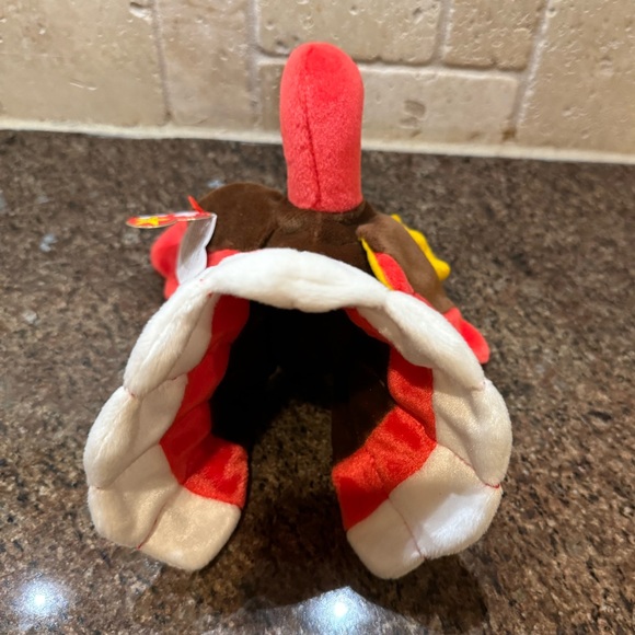 Ty Beanie Baby Gobbles The Turkey DOB November 27, 1996 - Picture 9 of 11